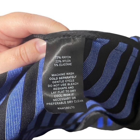 𝅺SANDRO Studio Black & Blue Striped Business Attire Blazer - Picture 5 of 5